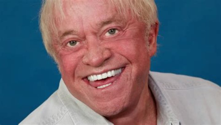 James Gregory Illness: What Happened To The Veteran American Comedian? Health Update