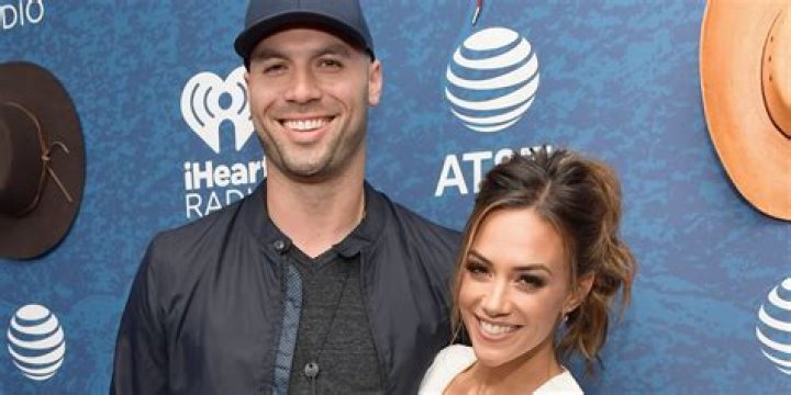 Jana Kramer Will Have to Pay Ex Mike Caussin in Divorce Settlement - Get the Details