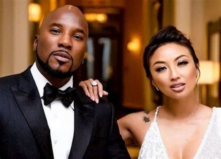 Jeannie Mai Bio, Age, Family, Husband, The Real, Networth, Instagram