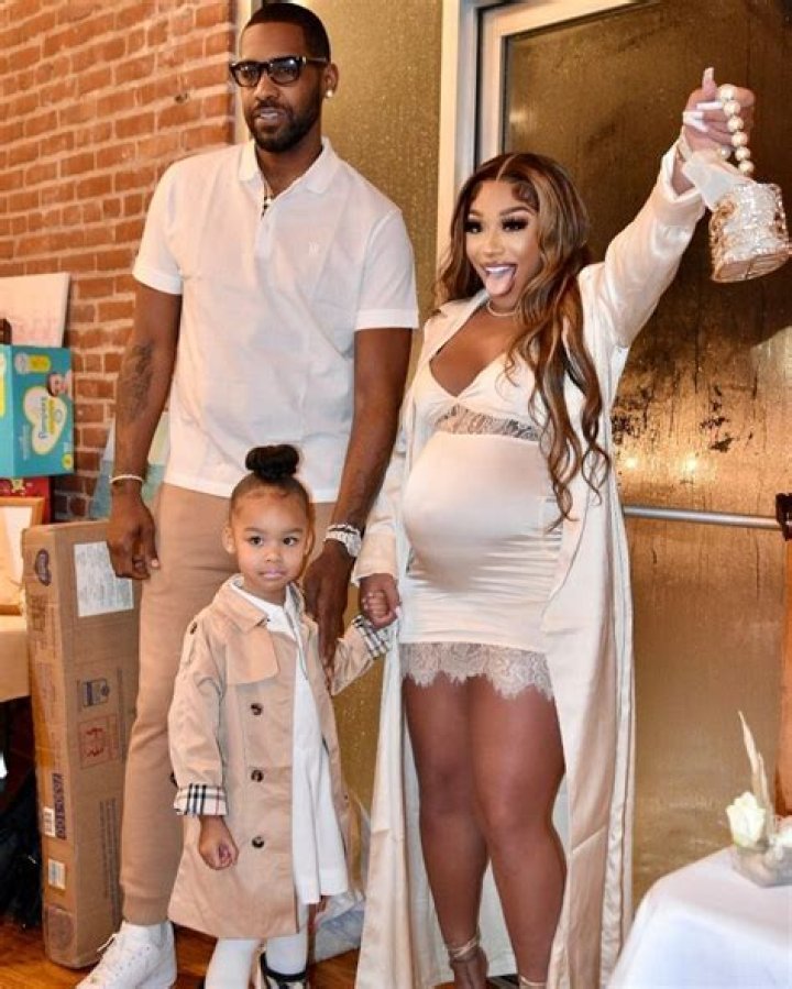 JESSICA DIME AND SHAWNE WILLIAMS CELEBRATE AT THEIR BABY SHOWER