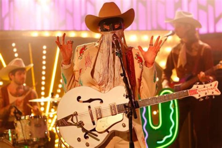 Jimmy Kimmel and Mo Heart From ‘Drag Race’ Are the Only People Who Have Worn Orville Peck’s Masks