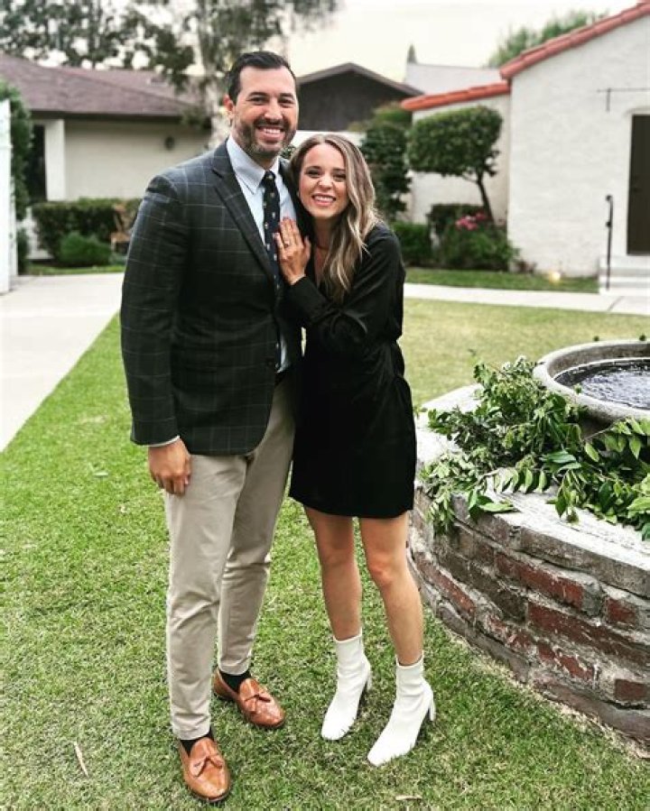 Jinger Duggar shows off her legs in short dress on date with husband Jeremy as she IGNORES dad Jim Bob’s strict rules