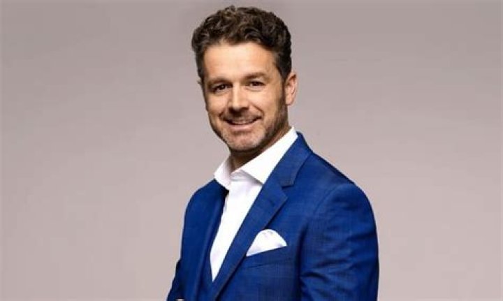 Jock Zonfrillo Bio, Chef, Age, Height, Spouse, Family, Net Worth