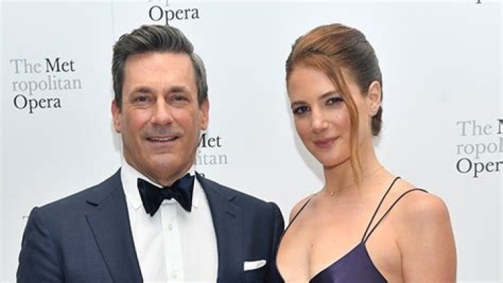 Jon Hamm’s Wife: Meet Anna Osceola & Look Back at His Past Relationship With Jennifer Westfeldt