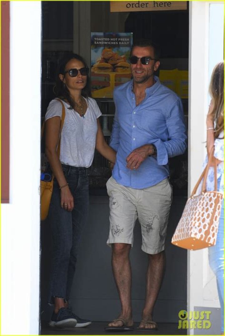 Jordana Brewster & Boyfriend Mason Morfit Pack on the PDA on a Coffee Run