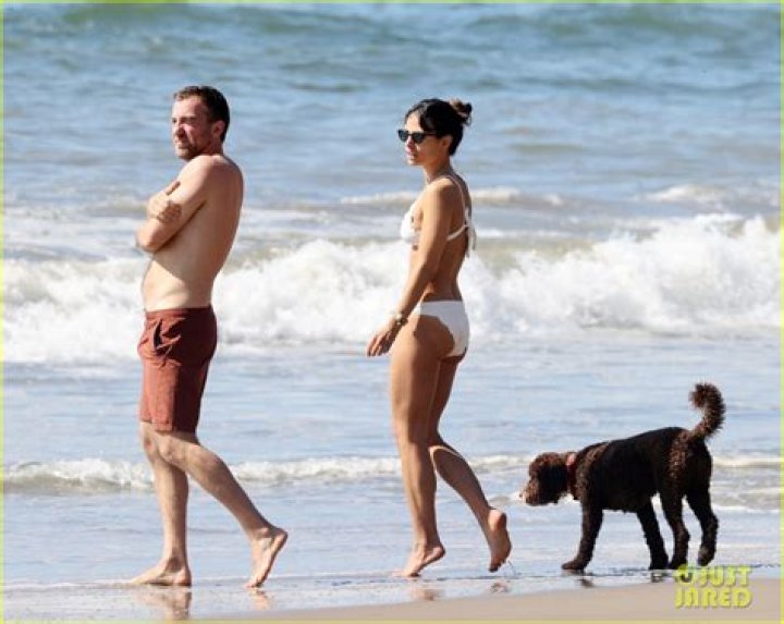 Jordana Brewster Shares a Kiss With Boyfriend Mason Morfit at the Beach