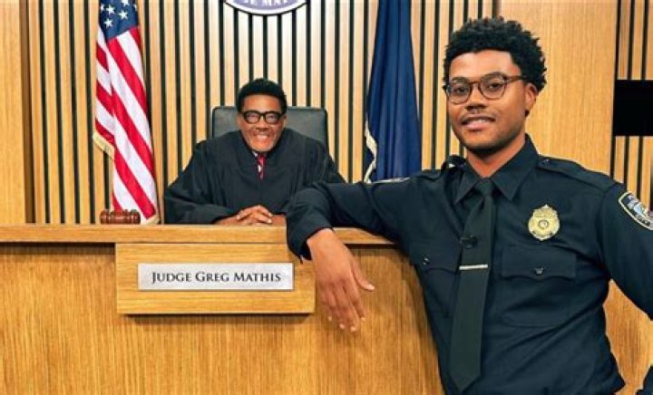 Judge Mathis’ Son Takes Over His Social Media Accounts So He Can’t Respond to Trolls
