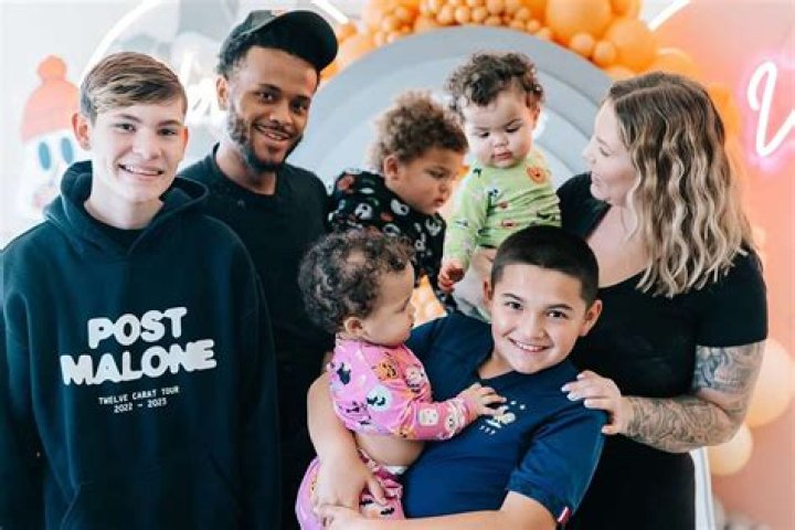 Kailyn Lowry’s Son Isaac, 13, Says His Mom Should ‘Stop Having Kids’ Amid Her Pregnancy With Twins