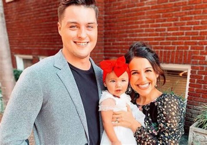 Kat Stickler Bio, Age, Family, Husband, Weight, Height, Net Worth