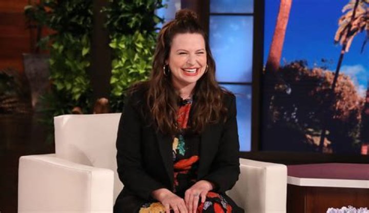 Katie Lowes Corrects the Wikipedia Inaccuracy About Her Age, Reveals Birthday Plans