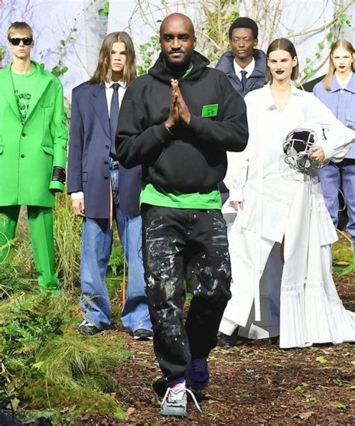 Kendrick Lamar Pays Homage To Virgil Abloh During Louis Vuitton Show