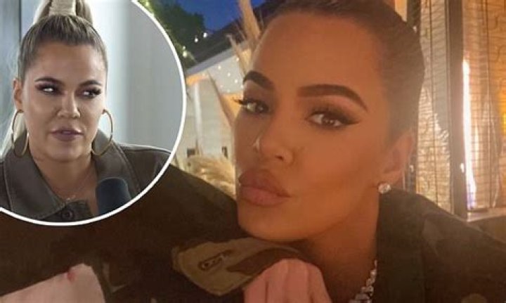 Khloe Kardashian shares glammed up selfie as she hangs with her brother Rob Kardashian