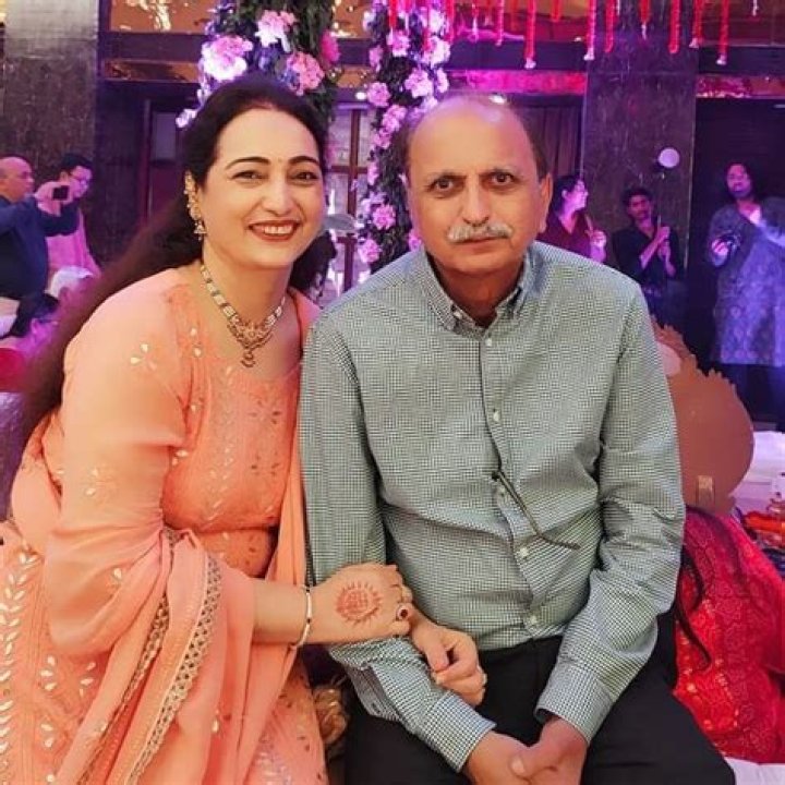 Kusha Kapila Age, Height, Family, Husband, Net Worth, Biography & More