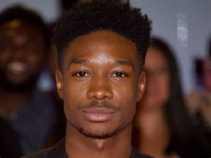 Lamar Johnson Bio, Movies, Age, Height, Wife, Family, Net Worth