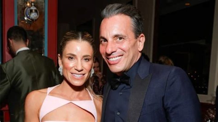 Lana Gomez’s biography, age, net worth, father, updates on Sebastian Maniscalco’s wife