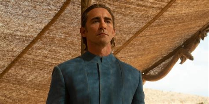 Lee Pace's Fans Question Why He Has No Belly Button in His Latest Instagram