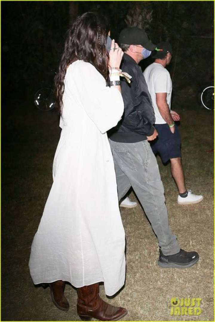 Leonardo DiCaprio & Girlfriend Camila Morrone Kept a Low Profile at Coachella This Weekend