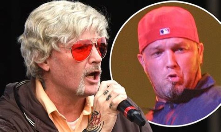 Limp Bizkit frontman Fred Durst shocks fans at Lollapalooza as he takes the stage with silver hair