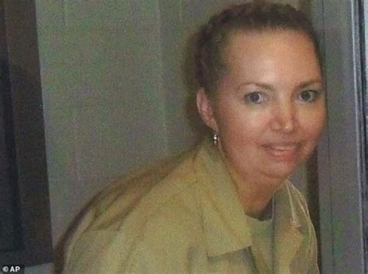Lisa Montgomery is first female inmate executed in US since 1953