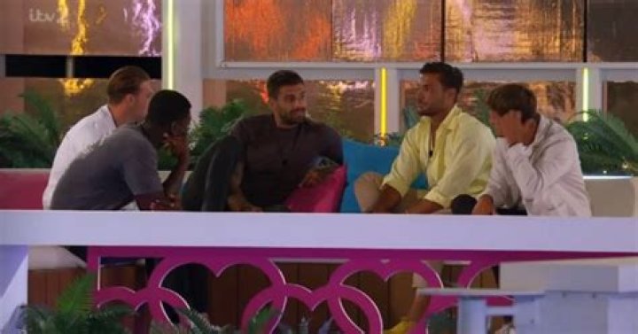 Love Island fans slam episode as 'most boring ever' as final looms