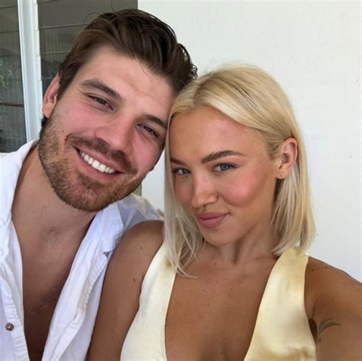 Love Island star Matt Zukowski goes Instagram official with new girlfriend Tammy Hembrow before walking their first red carpet together at premiere of Stan Original series C*A*U*G*H*T in Sydney