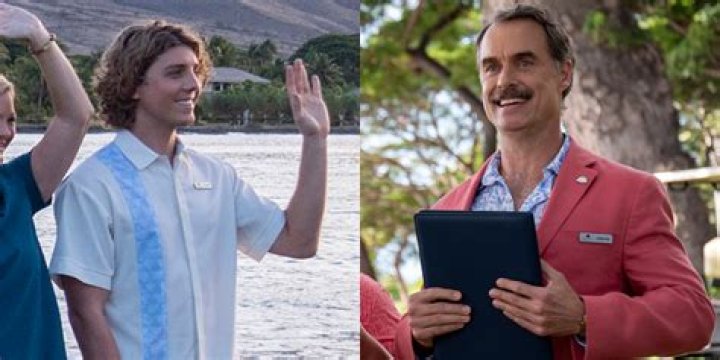 Lukas Gage Reveals Some Secrets Behind THAT 'White Lotus' Scene with Murray Bartlett (Spoilers)