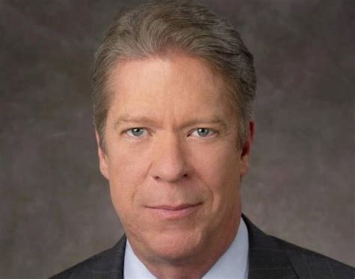 Major Garrett Bio, CBS News, Age, Family, Wife, Height, Net Worth, Salary