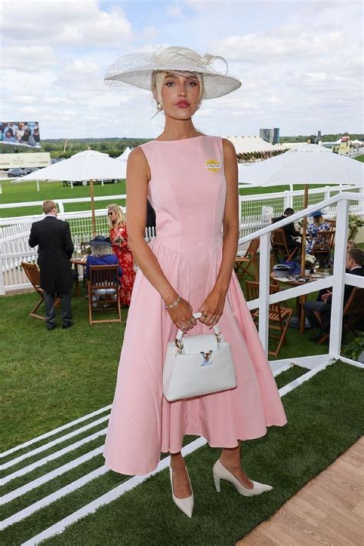 MasterChef's Melissa Leong and other celebrities think pink for Oaks Day