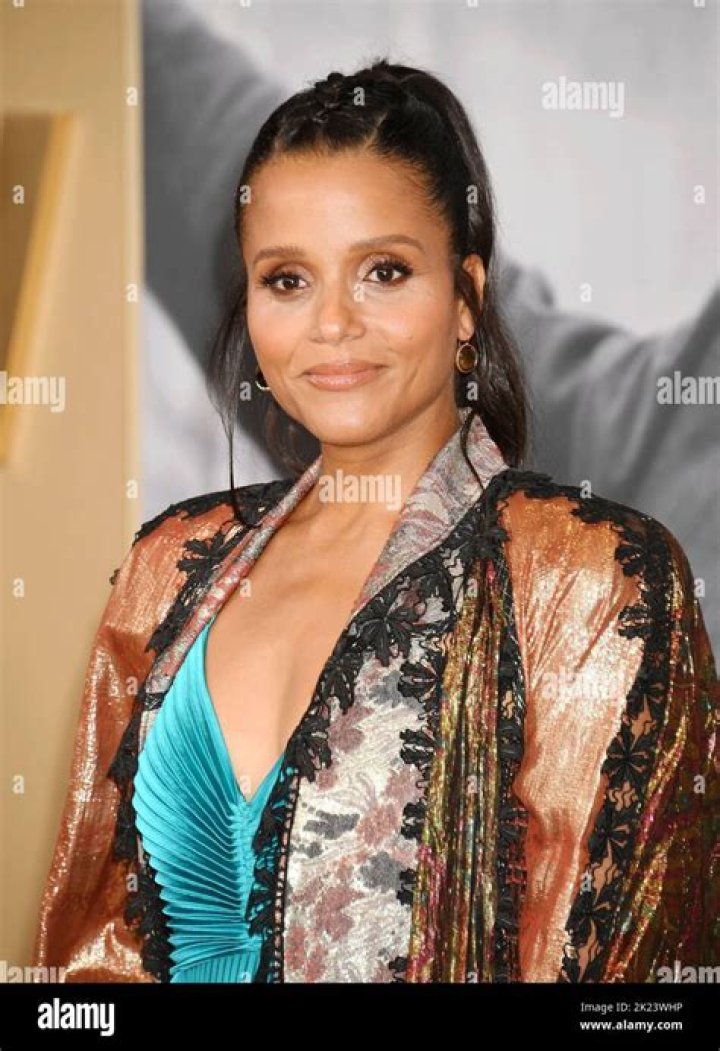 Meet Sydney Tamiia Poitier? Everything About Sidney Poitier And Joanna Shimkus Daughter – Meet On Instagram