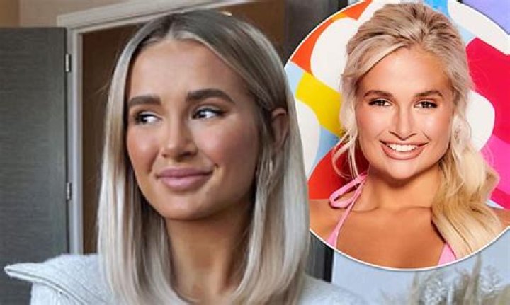 Molly-Mae Hague showcases new natural look after reversing cosmetic tweaks by ditching lip filler