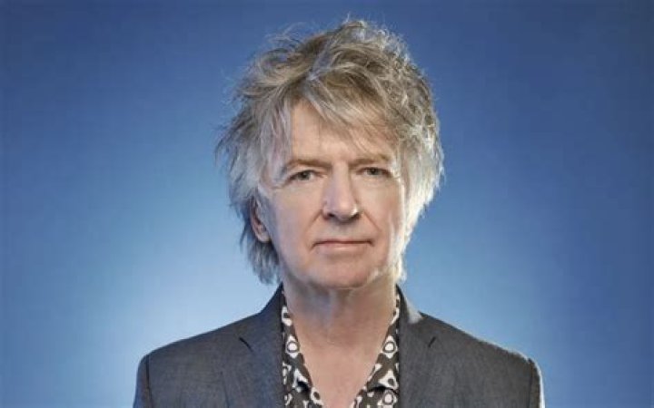Neil Finn Net Worth (2024 Update)