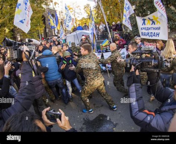 Nestor Shufrych From Ukraine: Has Apparently Been Arrested, Pictures & Videos On Twitter