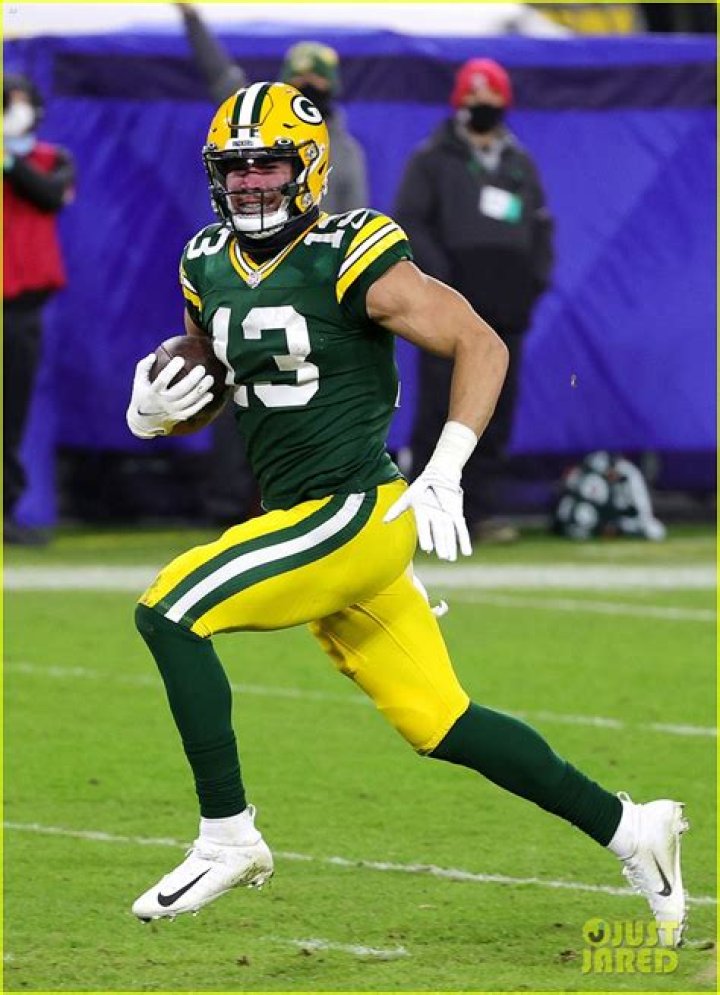 NFL Fines Green Bay Packers For COVID-19 Protocols; Aaron Rodgers & Allen Lazard Get Additional Fines