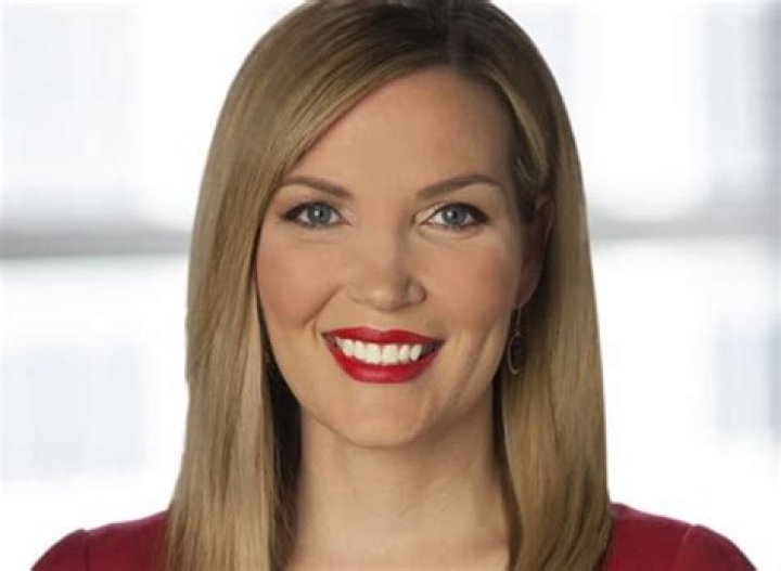 Nicole Mitchell Bio, Age, Husband, Family, Height, KSTP-TV, Net Worth, Salary