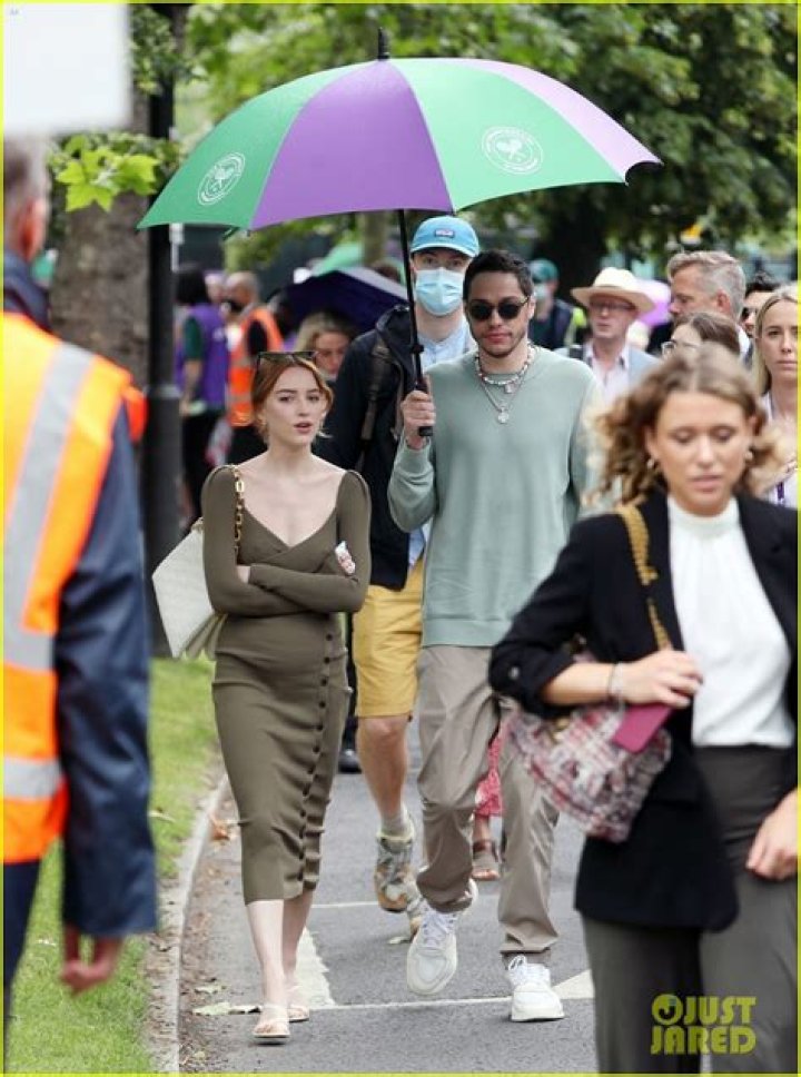 Phoebe Dynevor & Pete Davidson Flaunt Cute PDA at Wimbledon - First Official Public Appearance!