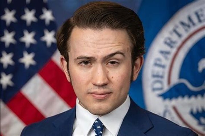 Preschool Teacher Filmed Repeatedly Punching 4-Year-Old in Head – Crime Online