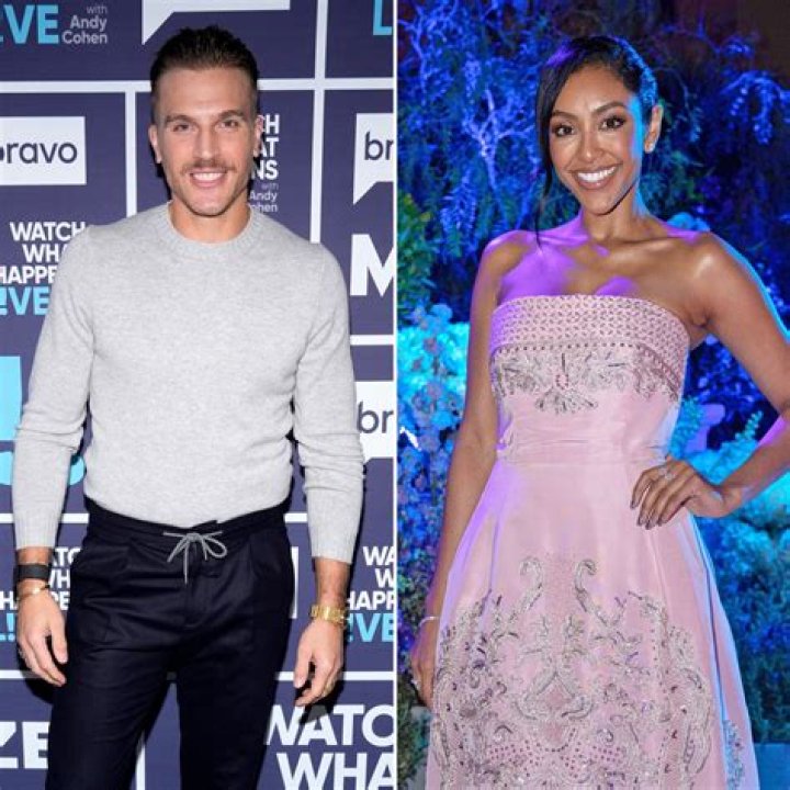 Proof Tayshia Adams & Luke Gulbranson Are Hot & Heavy?