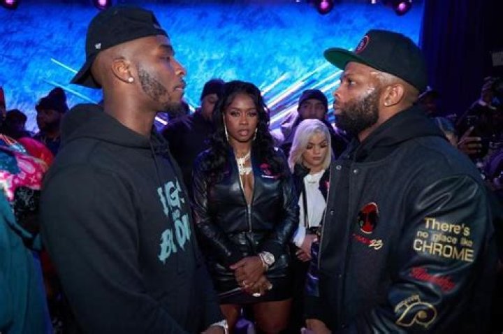 Rapper Hitman Holla LEAKS S*xtape w/ Beautiful GF Cinnamon On IG - Fans React!! (Watch)