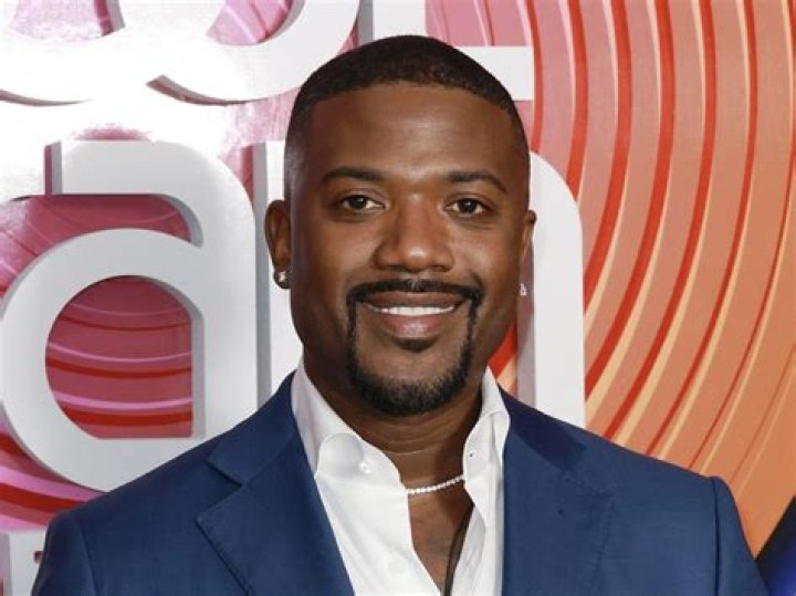 Ray J got Brandy tattoo on his leg