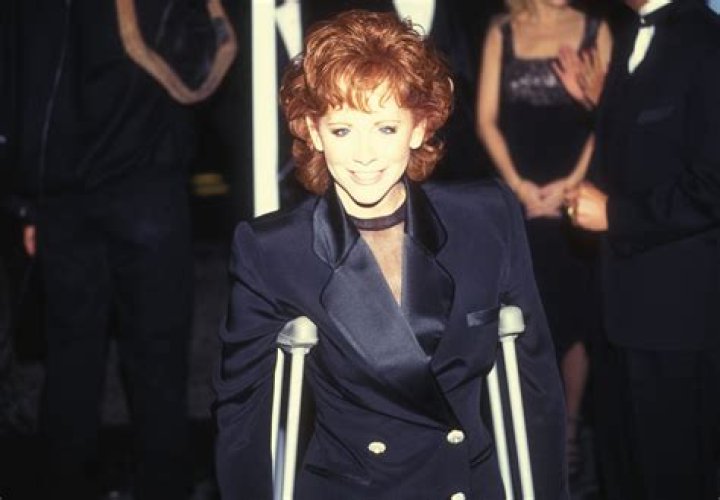 Reba McEntire Was ‘Tickled to Death’ Before a Bone-Popping Calamity on the Ski Slopes