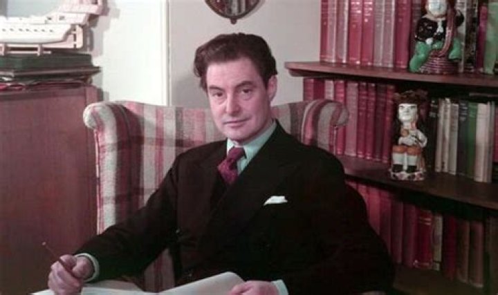 Robert Donat had a 'brain tumour the size of a duck egg', biographer says – cause of death