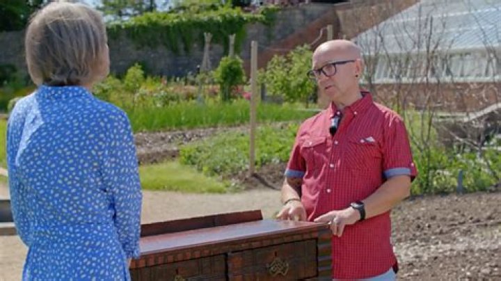 Ronnie Archer Morgan Partner: Who Is She? What We Know About The Antiques Roadshow Host & His Family