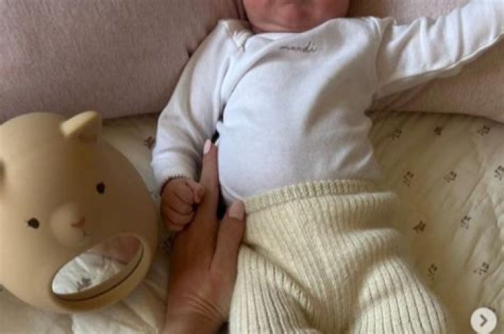 Rosie Huntington-Whiteley shares first photos of baby daughter Isabella