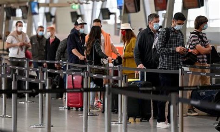 Sanitation mats in Australian airports to stop foot and mouth disease from Bali arrivals