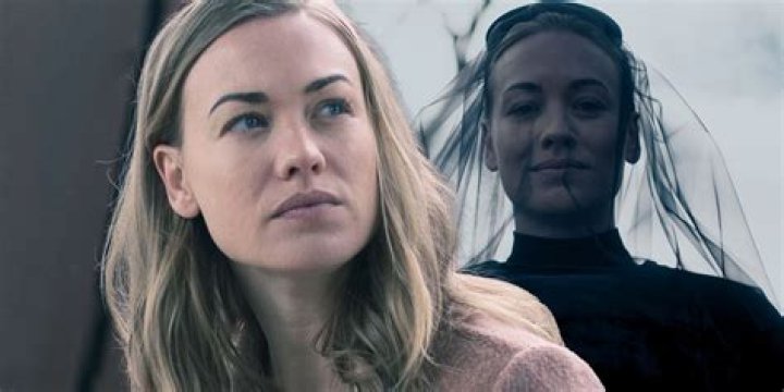 Serena Joy Will Be a Problem for June in Season 5 According to Elisabeth Moss