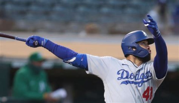 Slumping Edwin Rios is latest Dodger to go on Injured List