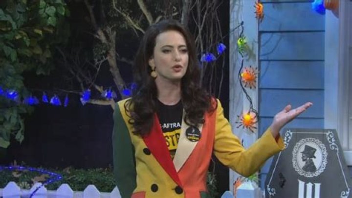 'SNL' Mocks Fran Drescher and SAG Halloween Costume Restrictions