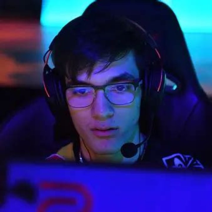 SquishyMuffinz Net Worth - 247 News Around The World