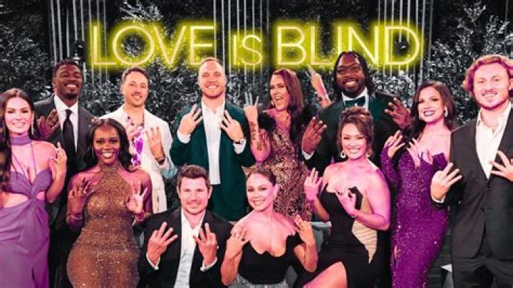 Stacy From 'Love Is Blind' Season 5 Has Multiple Jobs, Including Makeup Artist