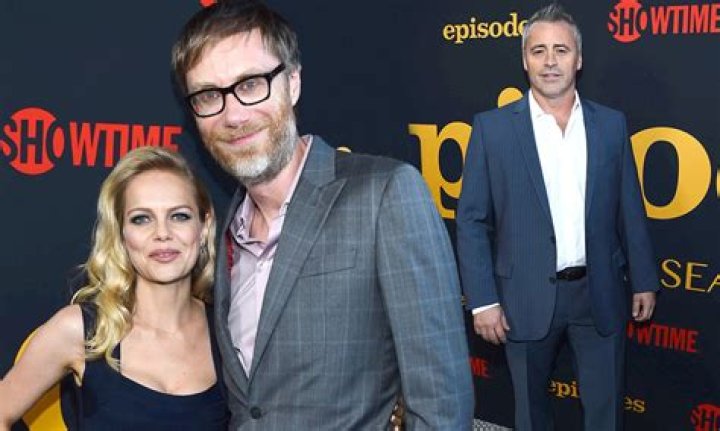Stephen Merchant a picture of contentment with his Hollywood girlfriend